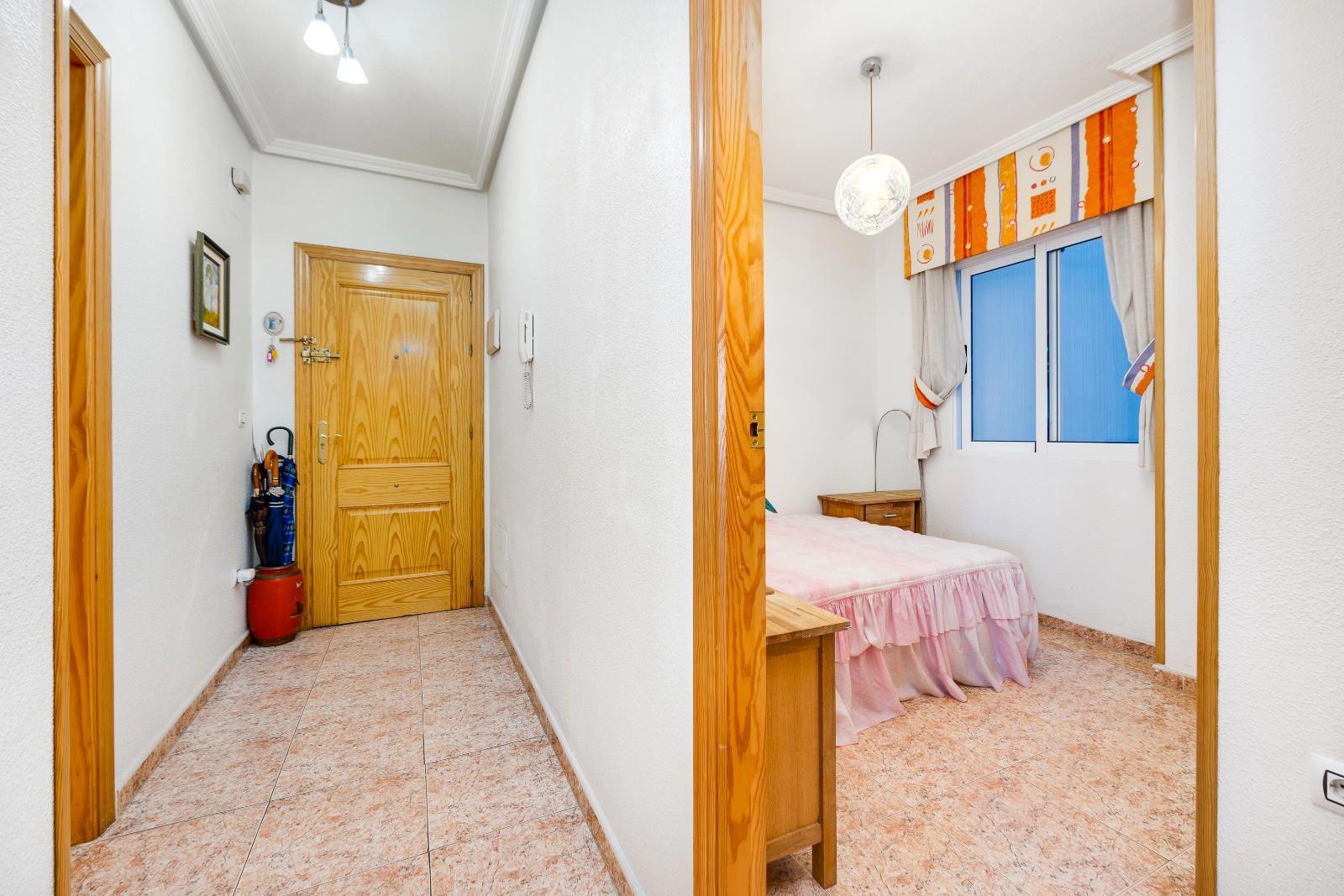 Kitchen in apartment for sale in Torrevieja