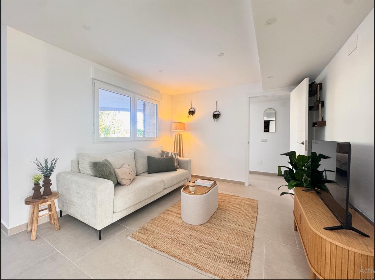 Dining area in apartment for sale in Torrevieja