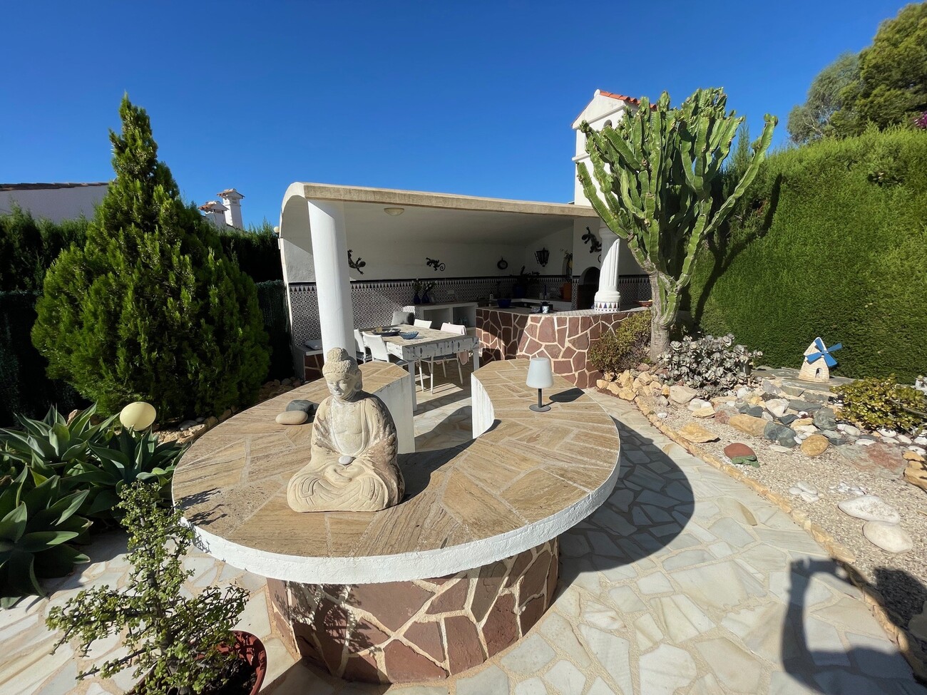 Terrace in villa for sale in Alfas del Pi
