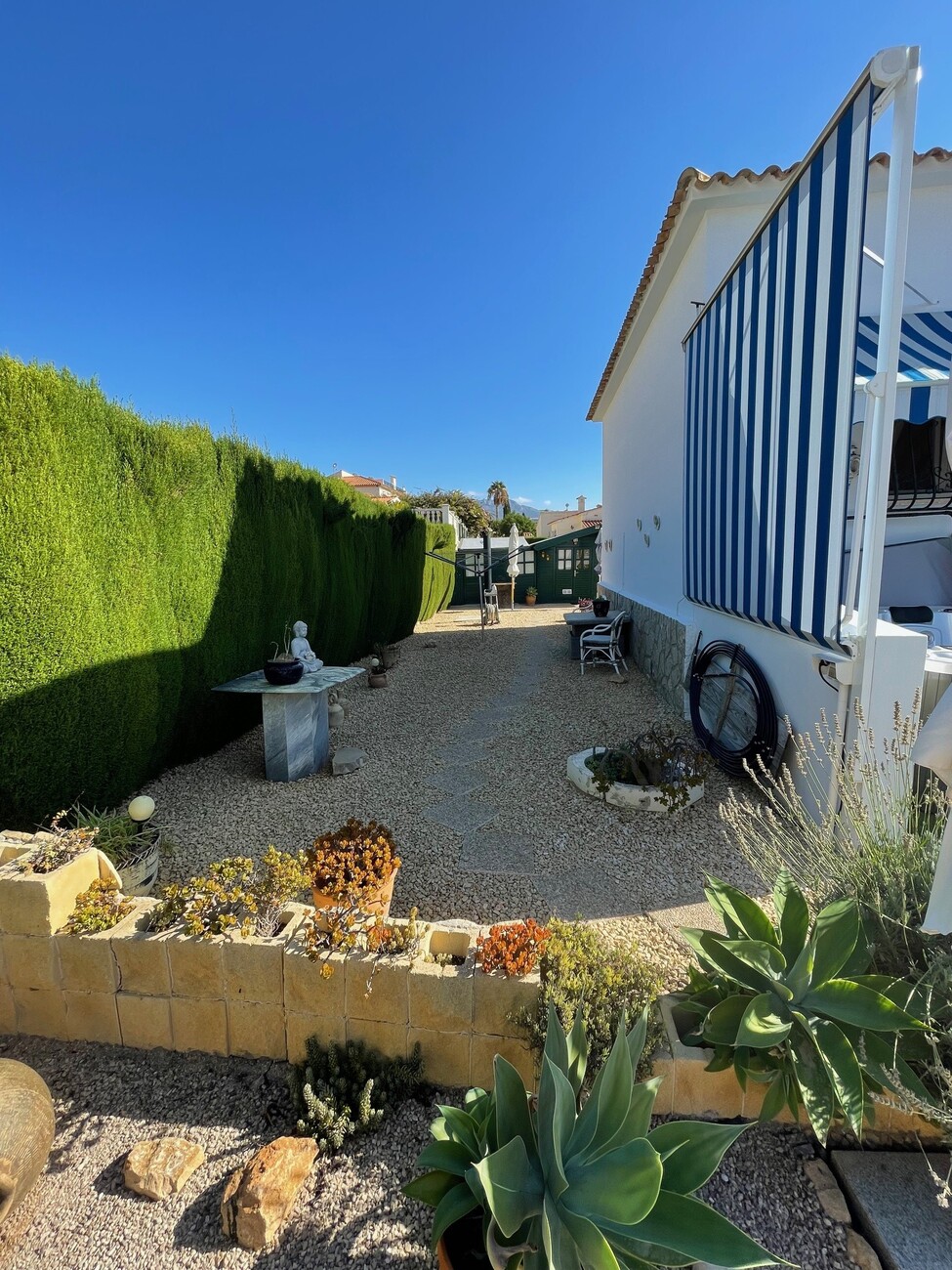 Bedroom in villa for sale in Alfas del Pi