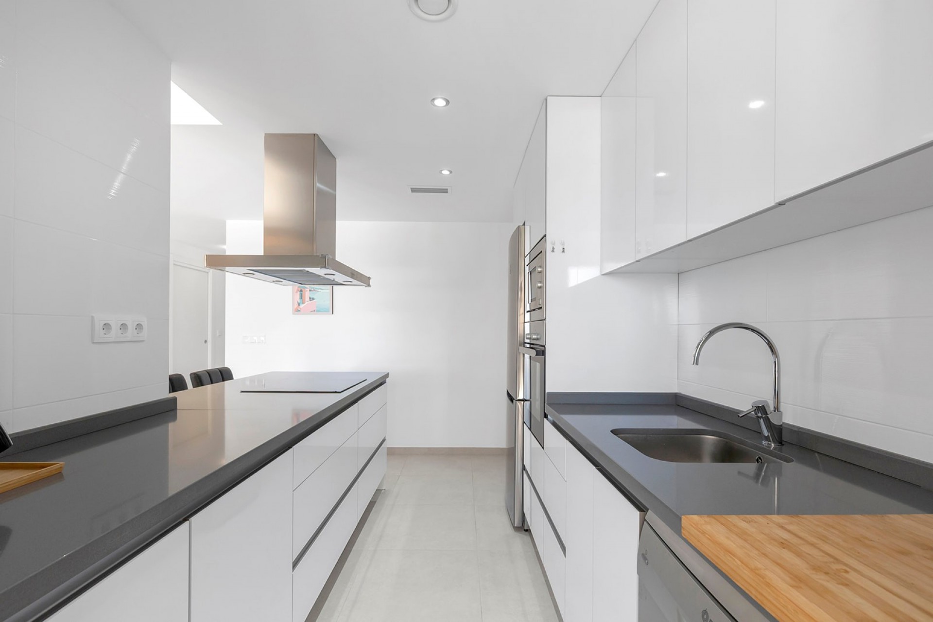 Kitchen in apartment for sale in Orihuela Costa