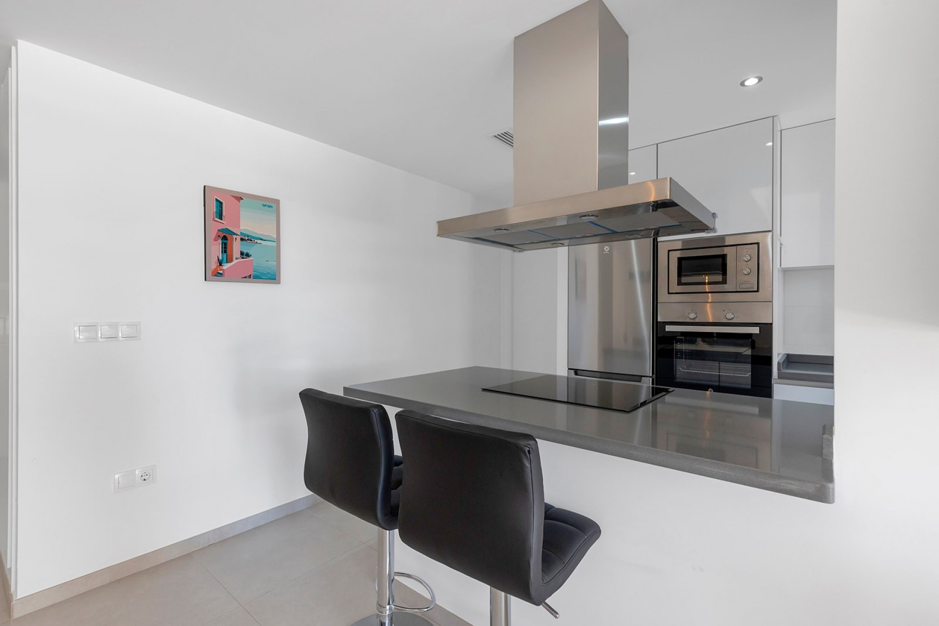 Bedroom in apartment for sale in Orihuela Costa