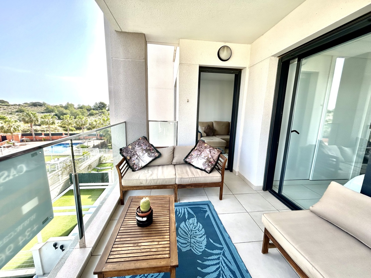 Garden in apartment for sale in Villamartin