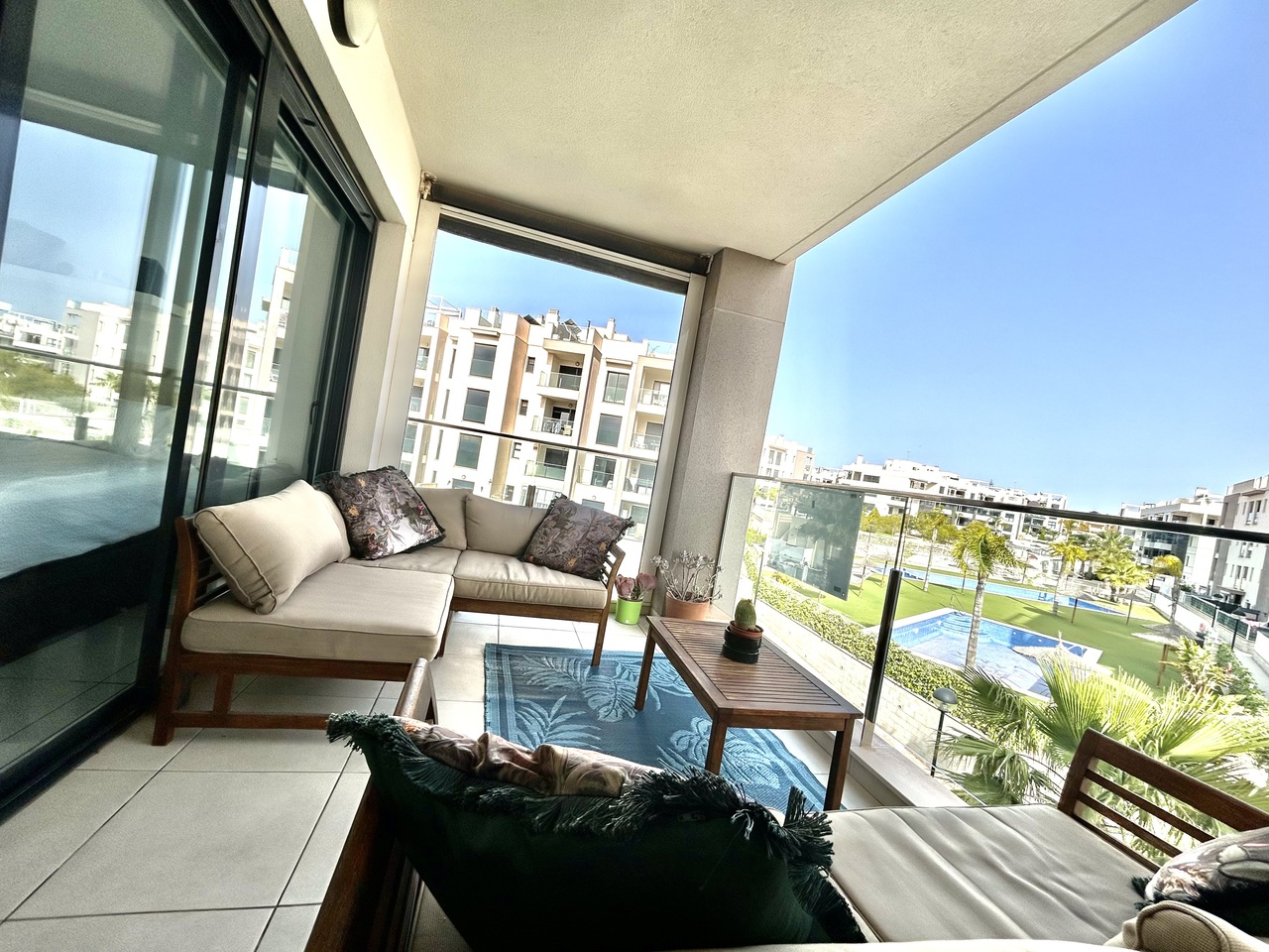 Dining area in apartment for sale in Villamartin