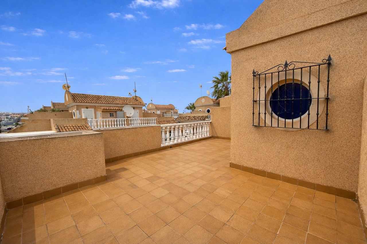 Master bedroom in terraced for sale in Cabo Roig