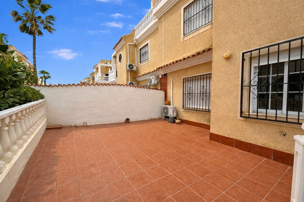 Terrace in terraced for sale in Cabo Roig
