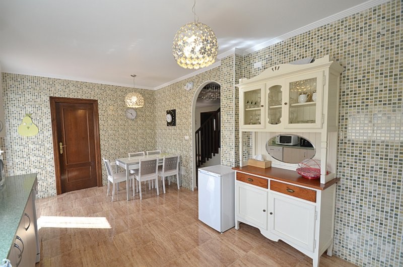 Terrace in villa for sale in Campos del Río