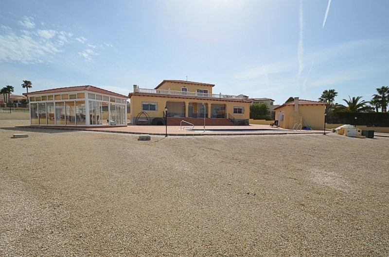 Exkluzívna 4-spalenková vila s fenomenálnymi výhľadmi do krajiny – Campos del Río, Murcia