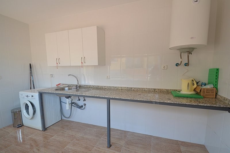 Garden in villa for sale in Campos del Río
