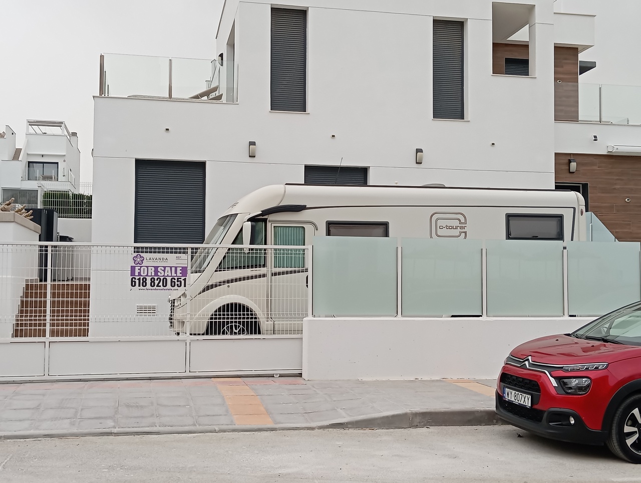 Living room in villa for sale in Los Montesinos