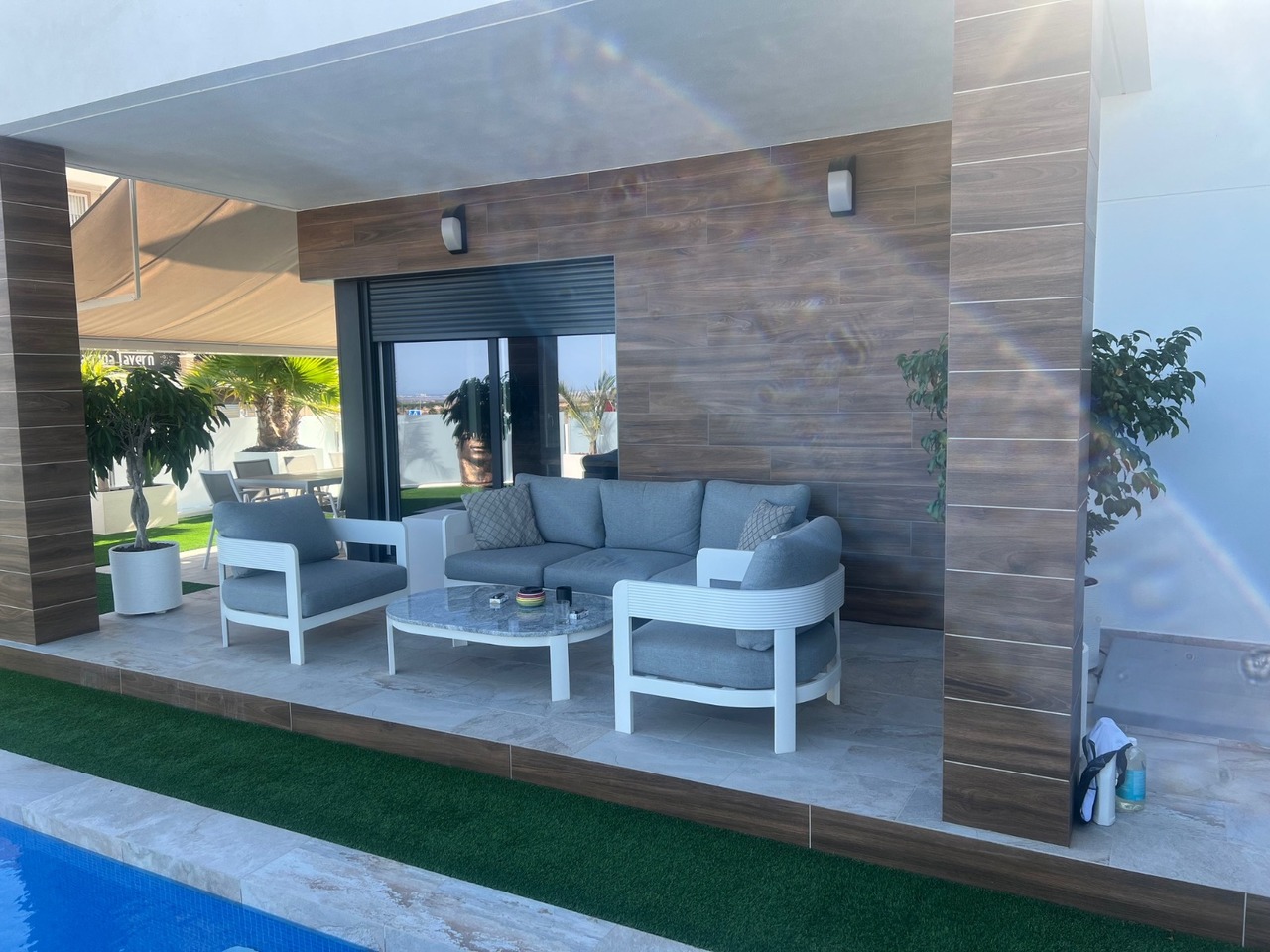 Terrace in villa for sale in Los Montesinos