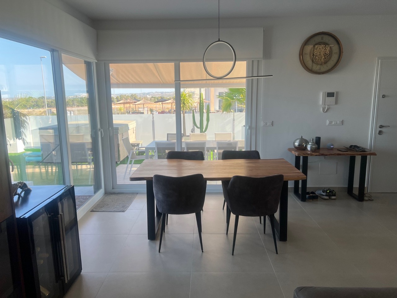 Garden in villa for sale in Los Montesinos
