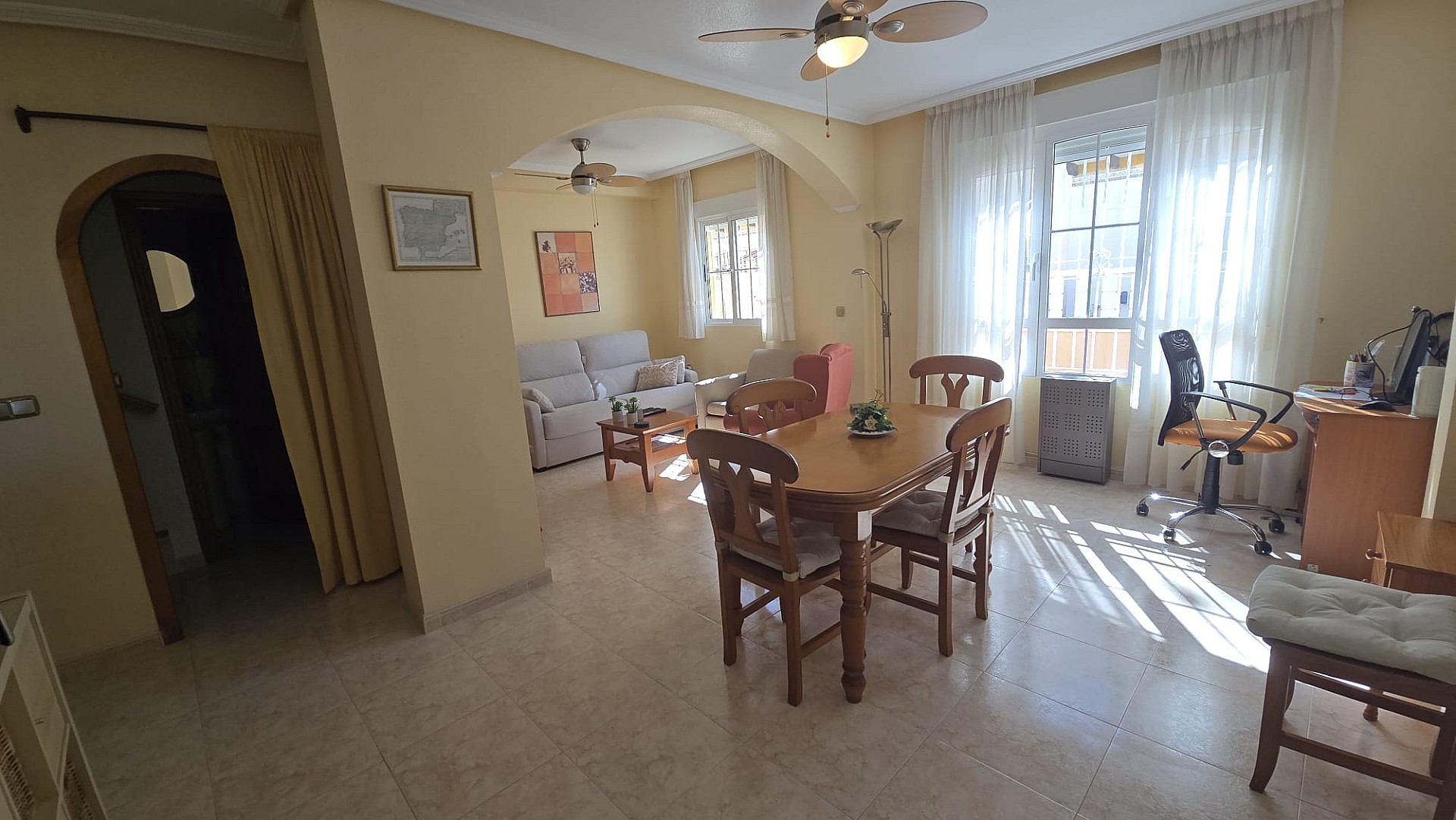 Dining area in terraced for sale in Orihuela Costa