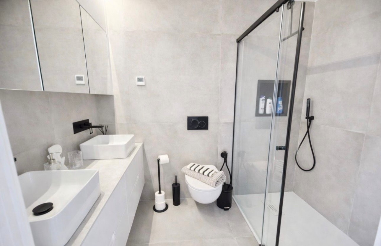 Pool area in villa for sale in Santiago de la Ribera