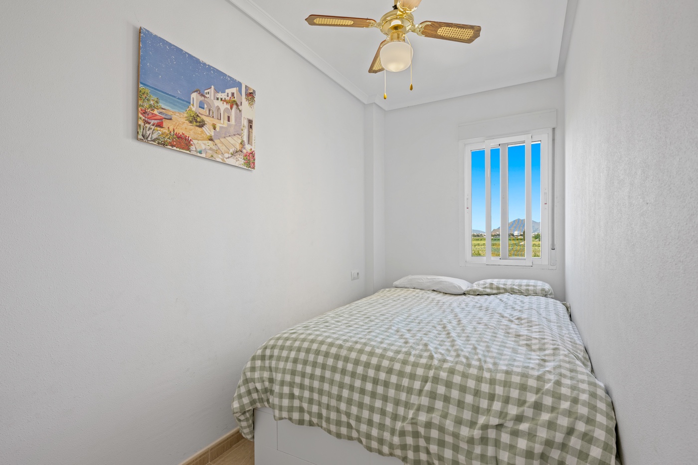Terrace in apartment for sale in Daya Nueva