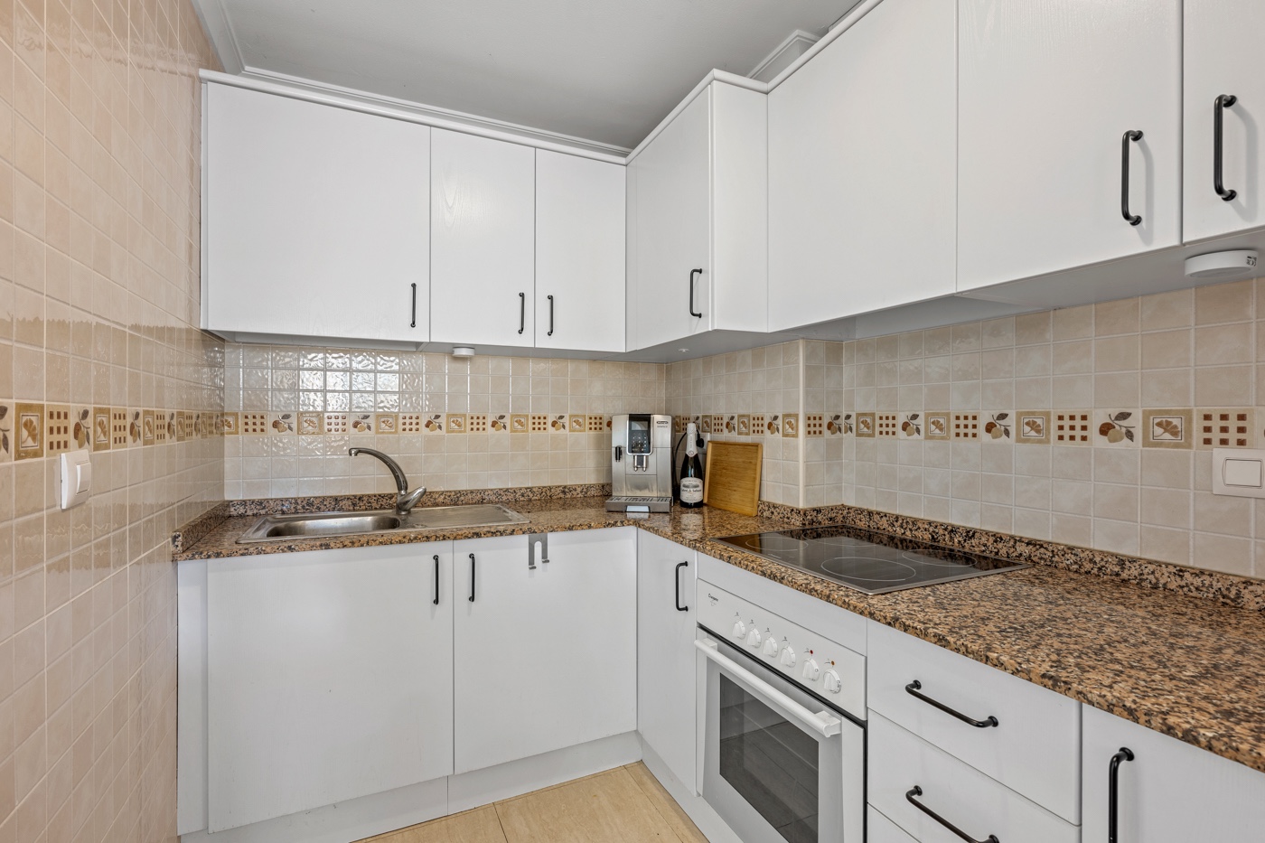 Dining area in apartment for sale in Daya Nueva