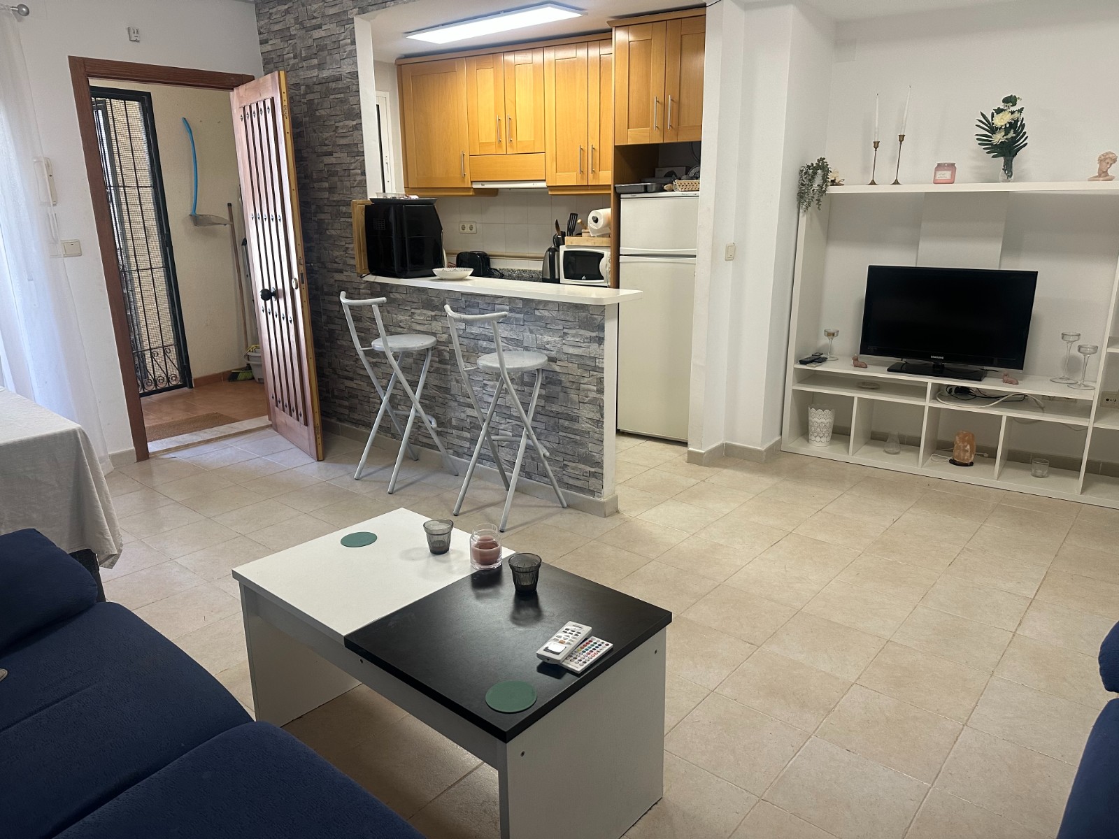 Living room in apartment for sale in Jacarilla