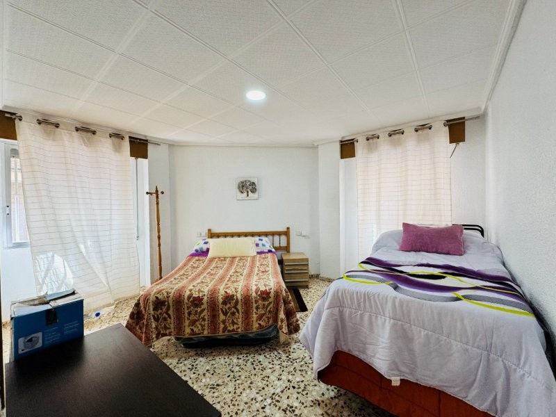 Master bedroom in apartment for sale in La Mata