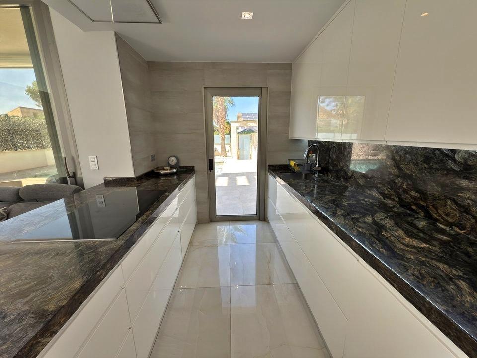 Kitchen in villa for sale in Orihuela Costa