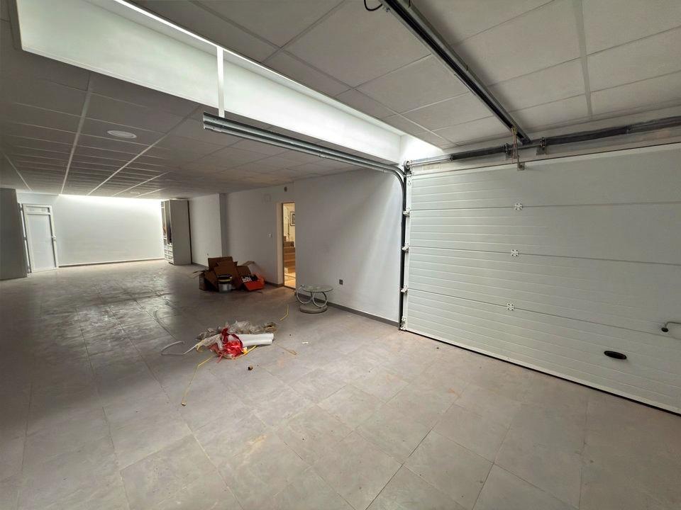 Master bedroom in villa for sale in Orihuela Costa