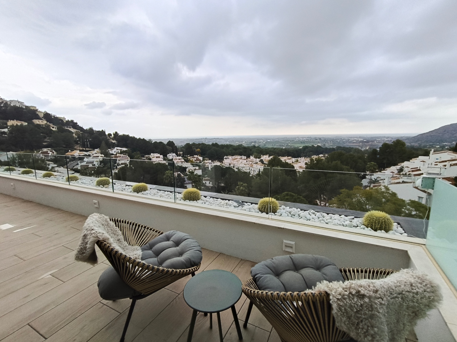Pool area in apartment for sale in Denia
