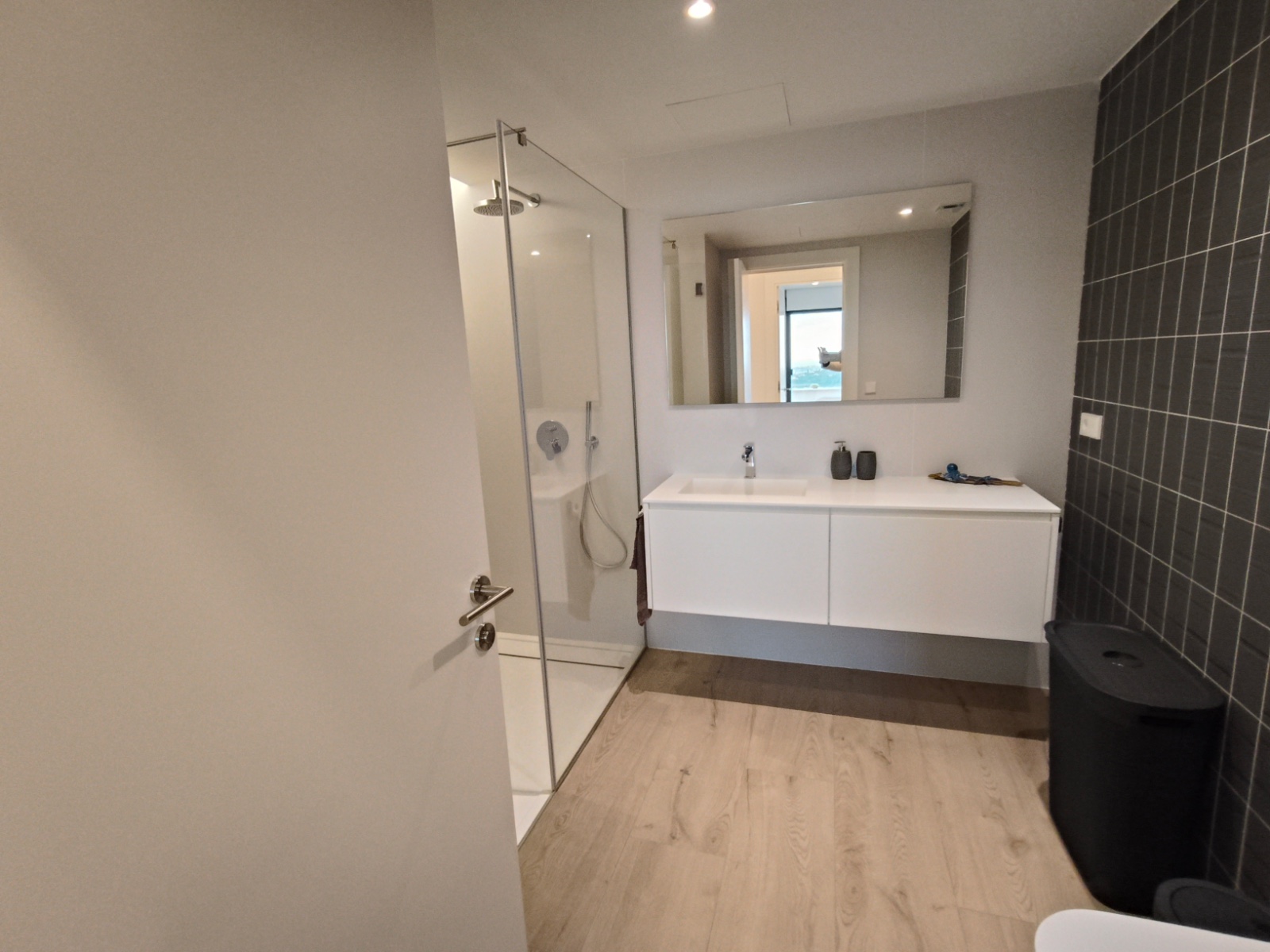 Bathroom in apartment for sale in Denia