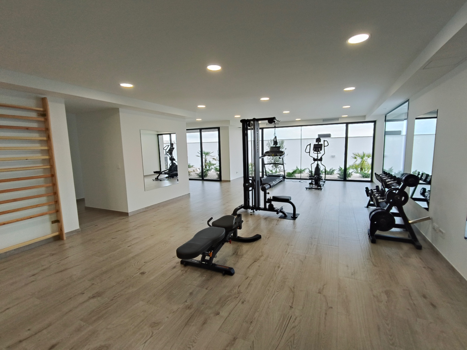 Pool area in apartment for sale in Denia