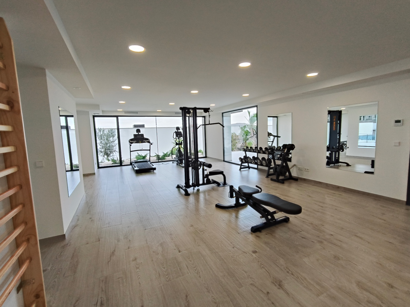 Garden in apartment for sale in Denia