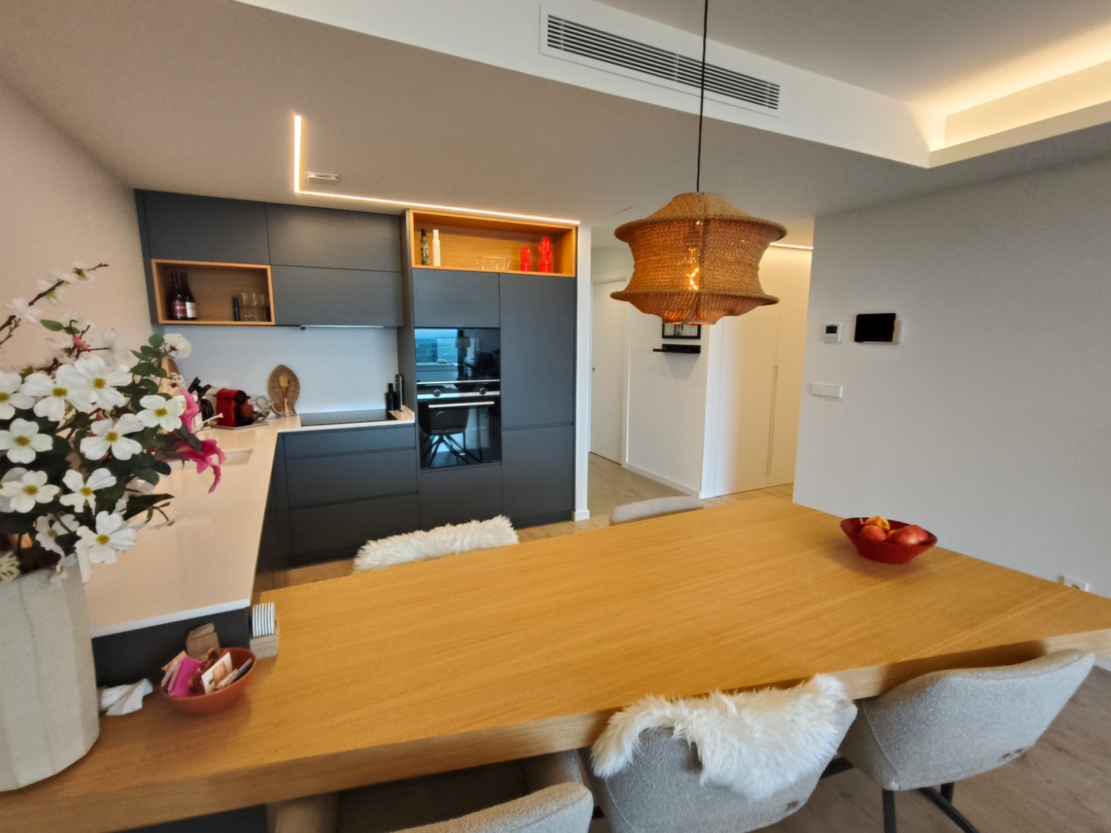 Terrace in apartment for sale in Denia
