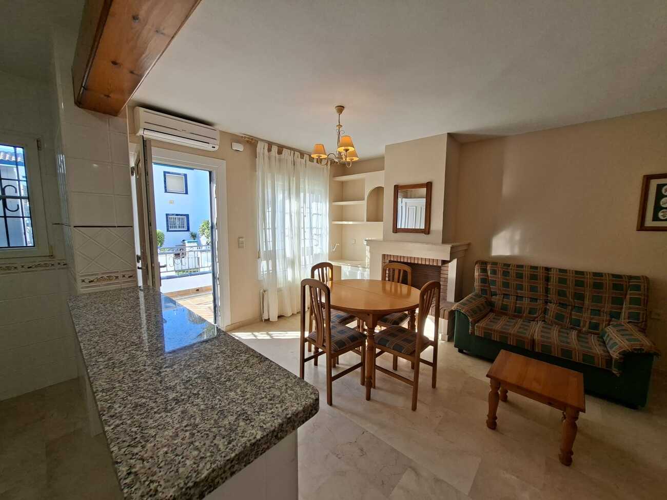 Terrace in bungalow for sale in Villamartin