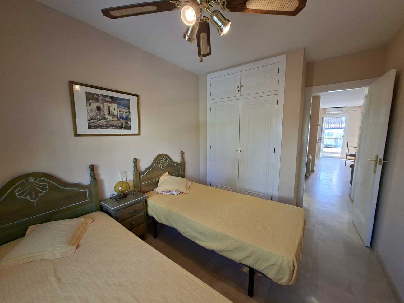 Dining area in bungalow for sale in Villamartin