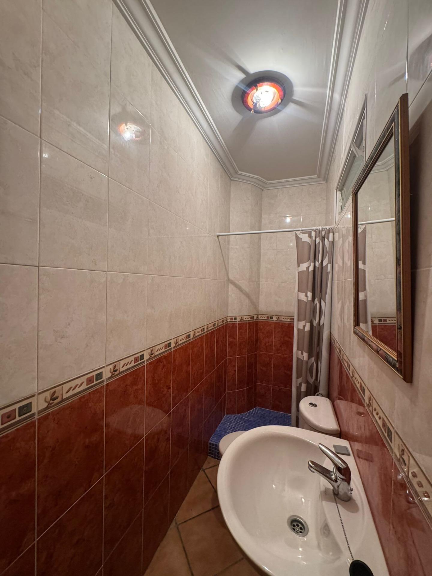 Bathroom in terraced for sale in Hondon de los Frailes