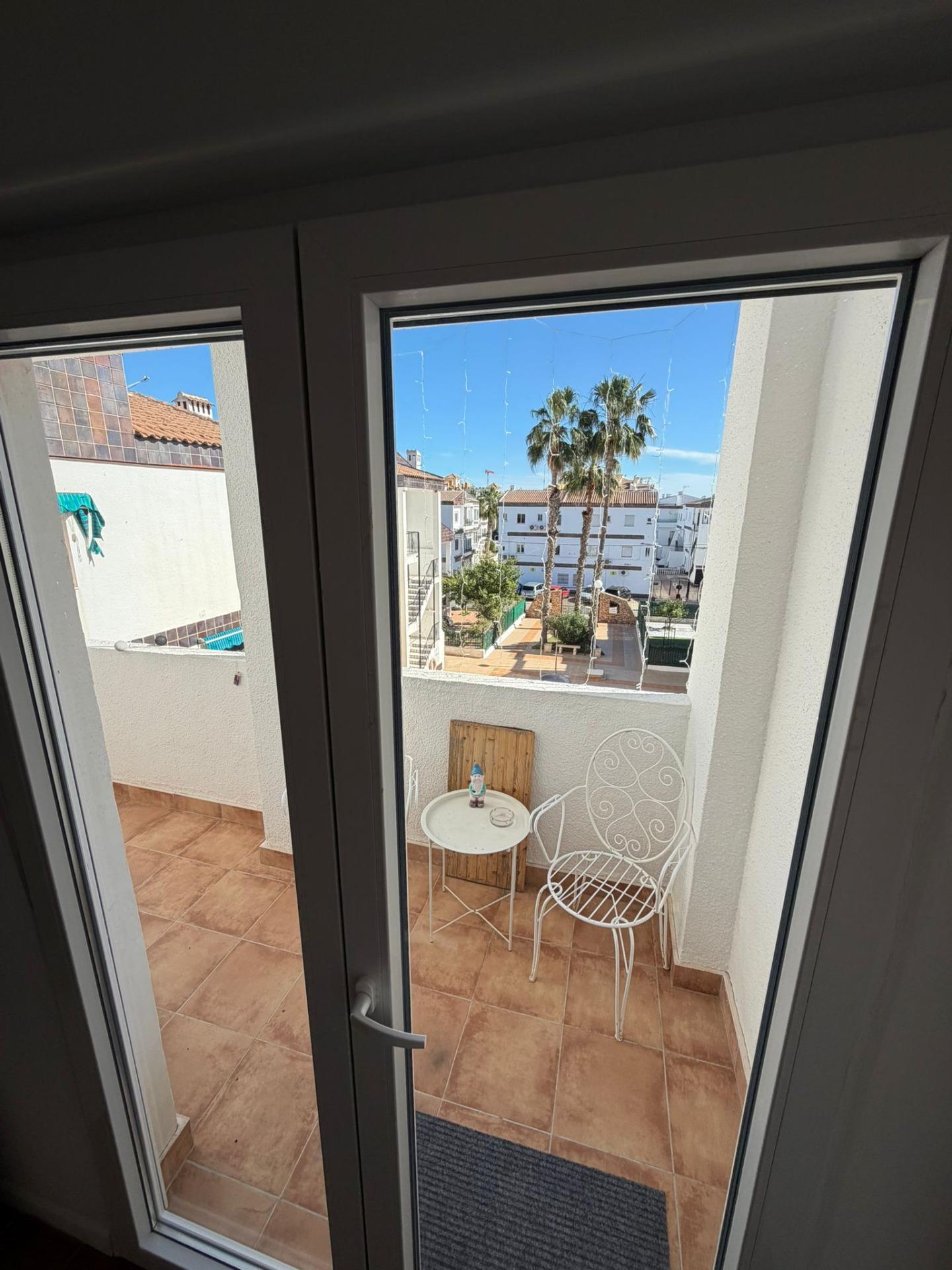 Bedroom in apartment for sale in Torrevieja