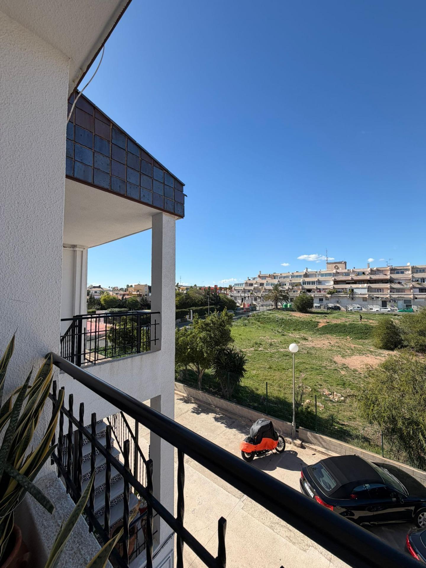 Terrace in apartment for sale in Torrevieja