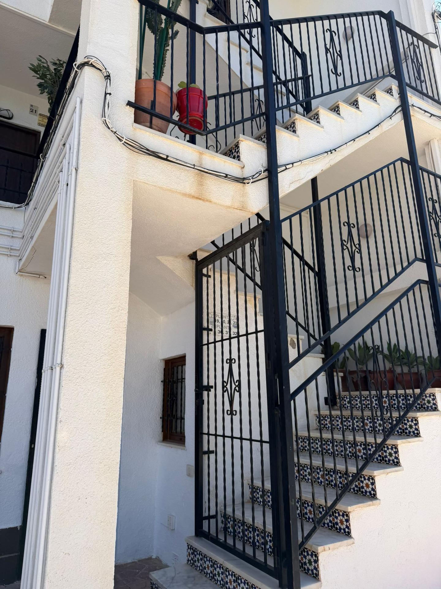 Garden in apartment for sale in Torrevieja