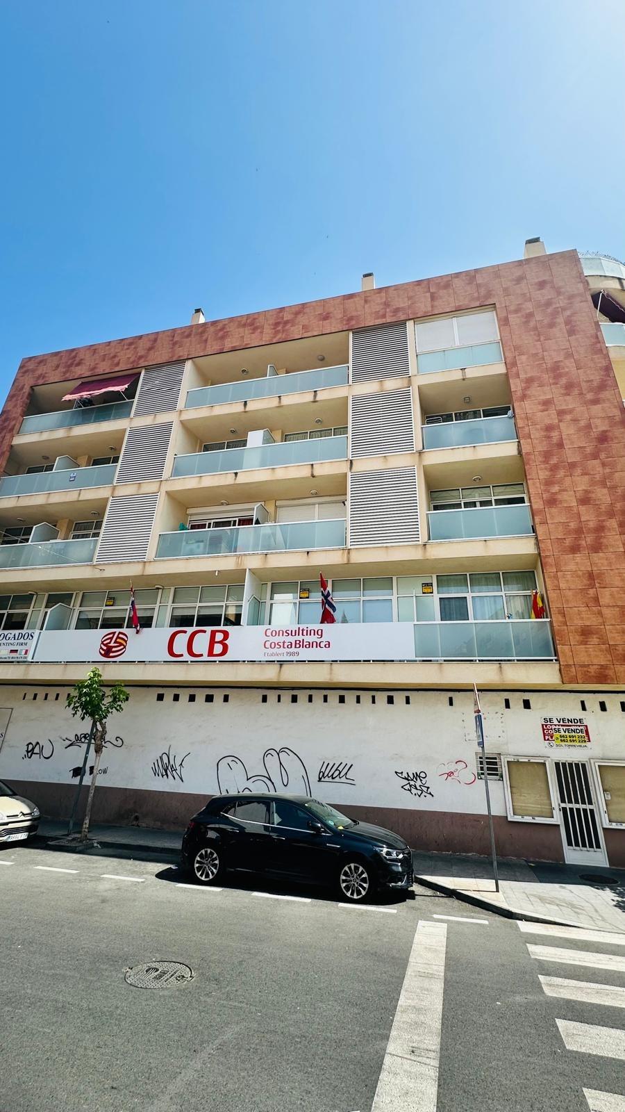 Living room in apartment for sale in Torrevieja