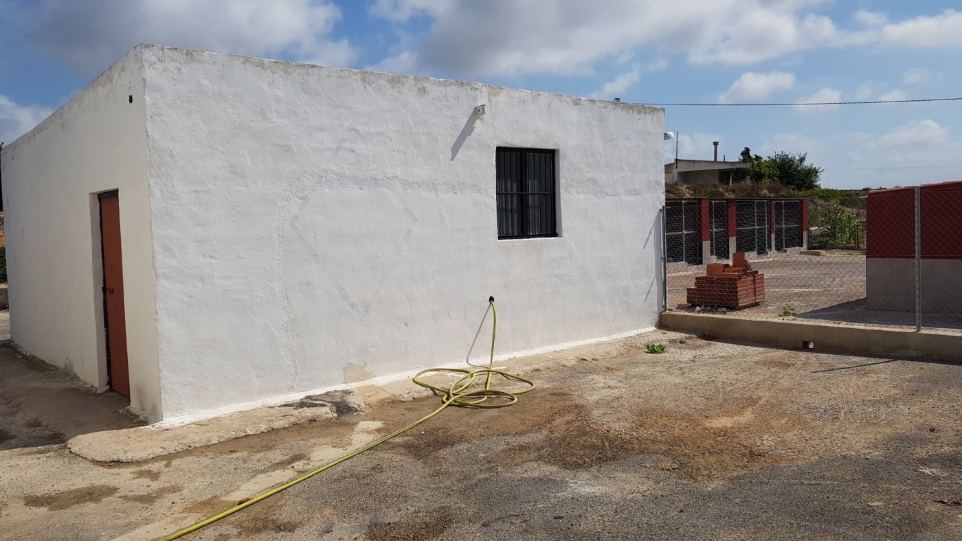Dining area in finca for sale in Los Montesinos