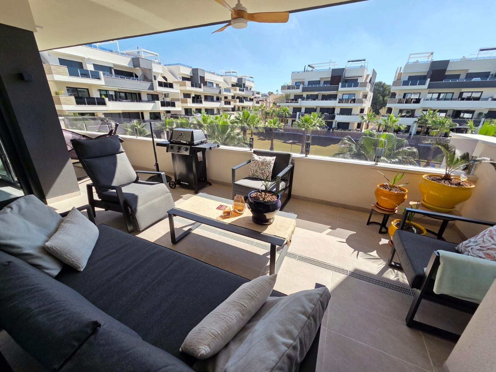 Living room in apartment for sale in Orihuela Costa