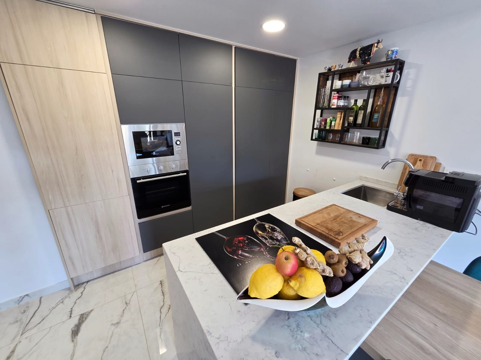 Dining area in apartment for sale in Orihuela Costa
