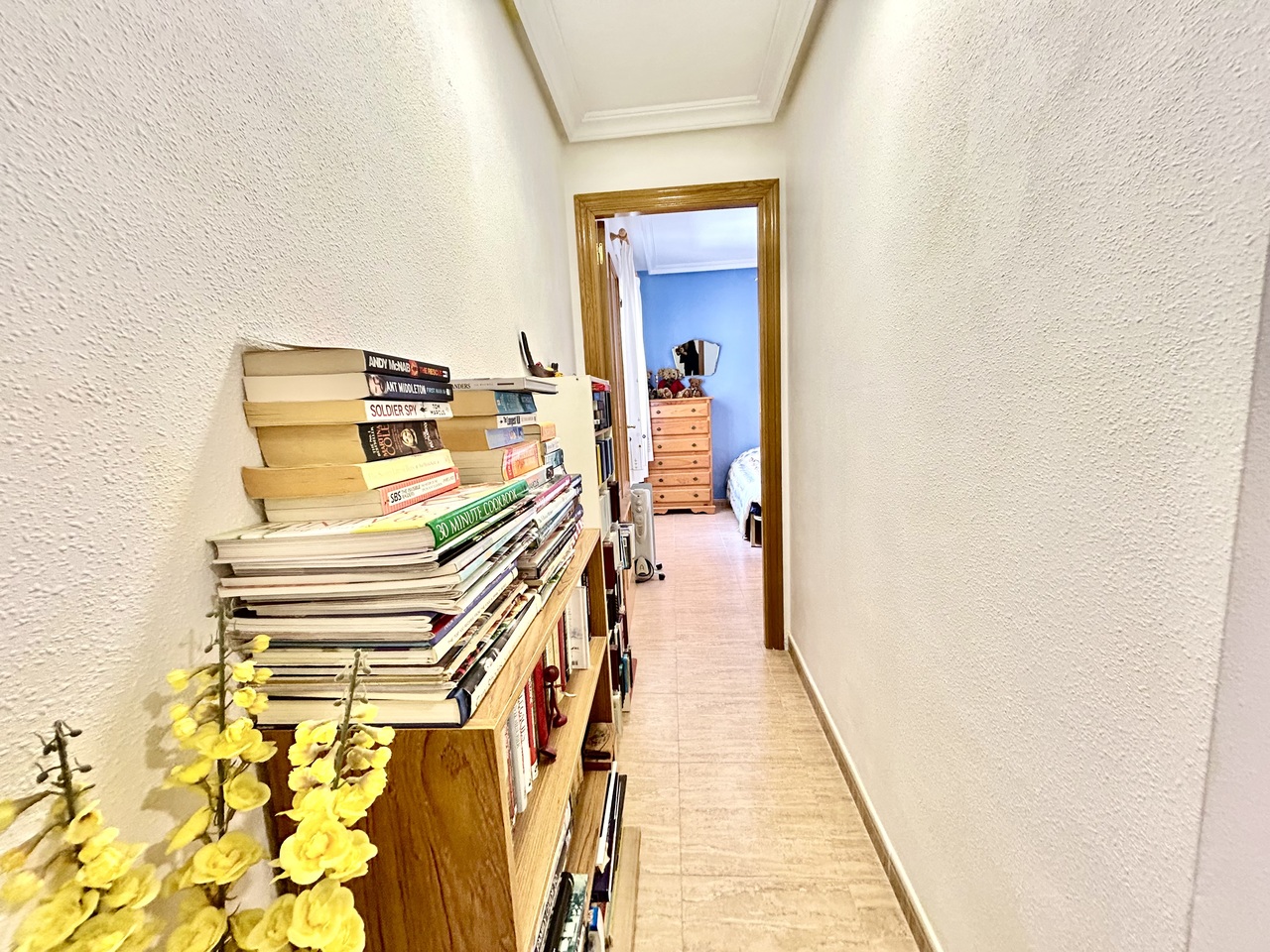 Master bedroom in apartment for sale in Almoradi