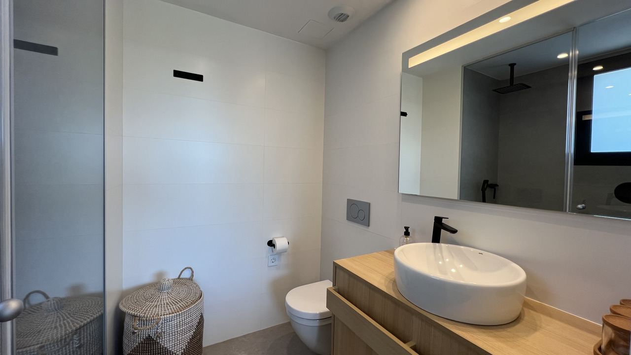 Garden in apartment for sale in Las Colinas Golf