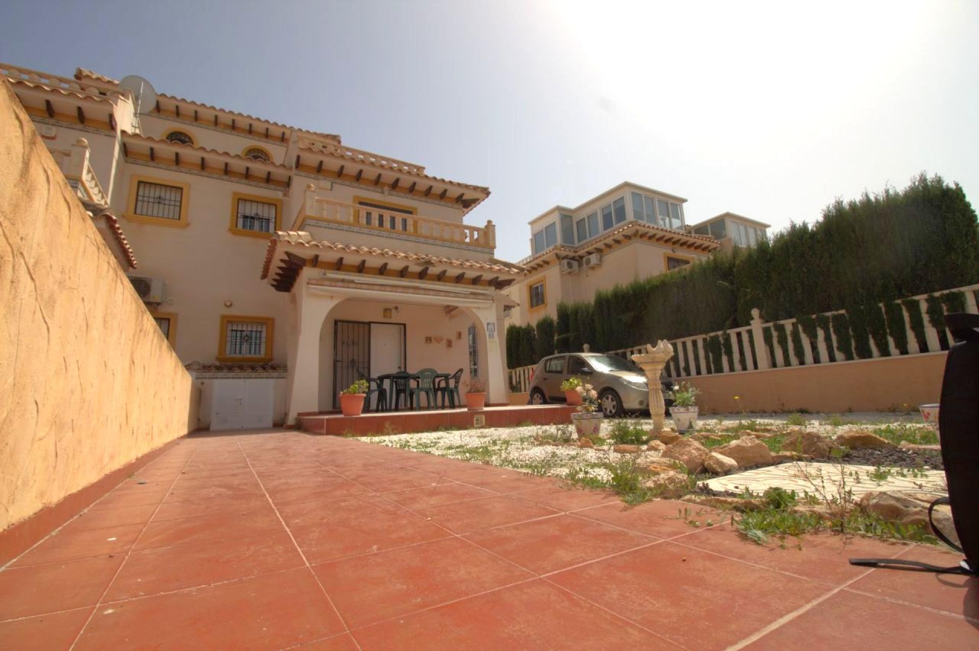 Lyxduplex i Lomas de Cabo Roig: Ett paradis i det medelhaviska landskapet