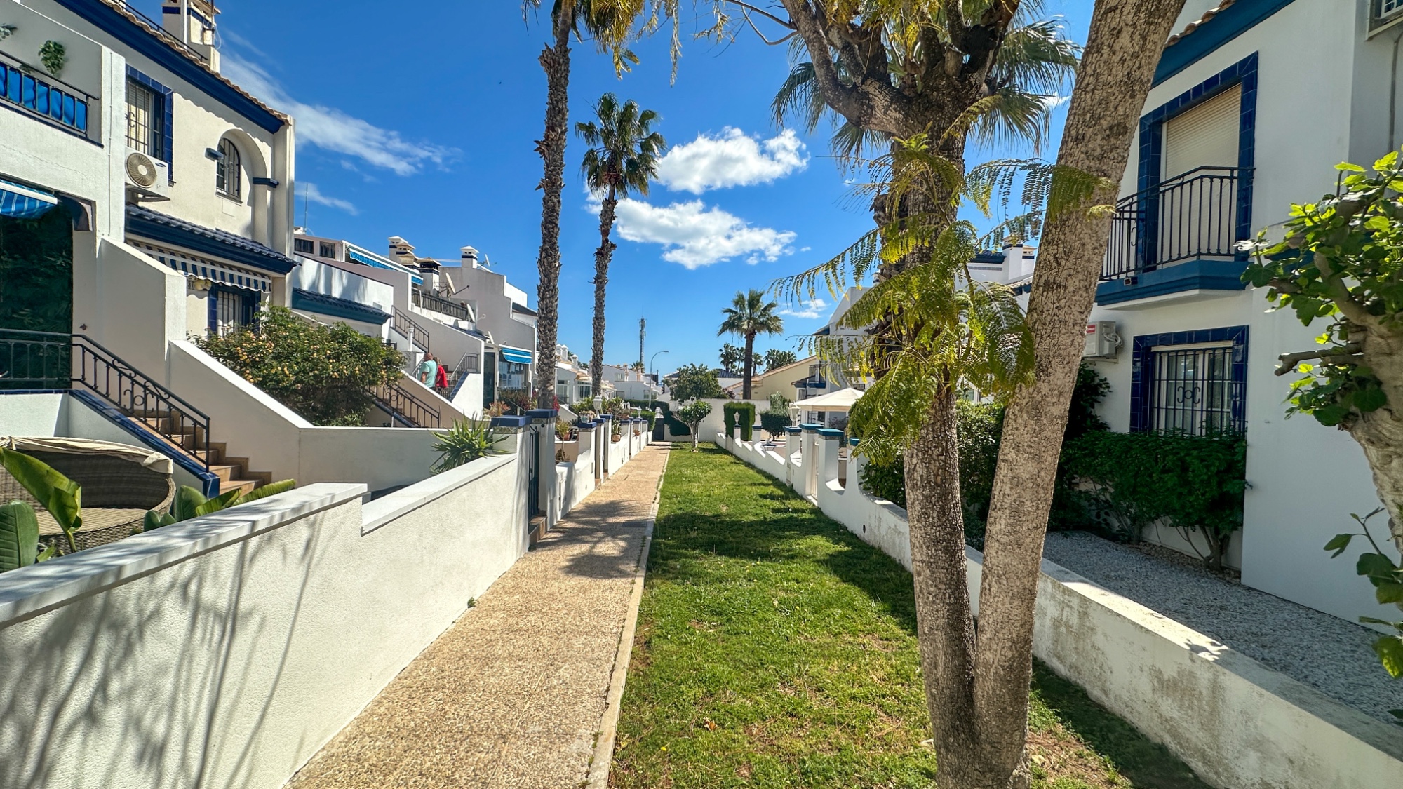 Dining area in terraced for sale in Orihuela Costa