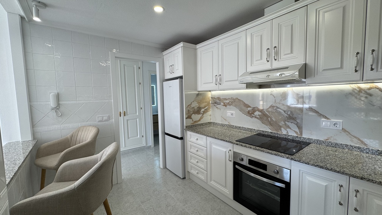 Bathroom in apartment for sale in Lomas De Campoamor