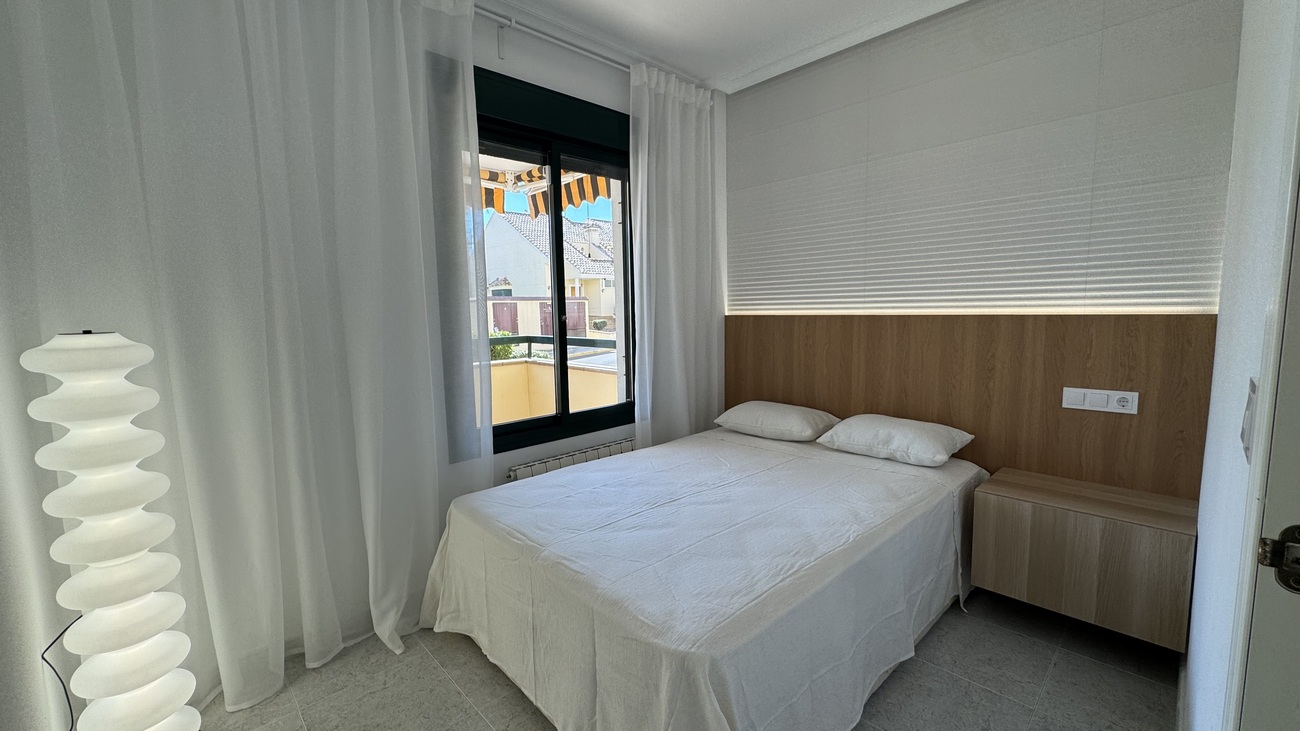 Garden in apartment for sale in Lomas De Campoamor