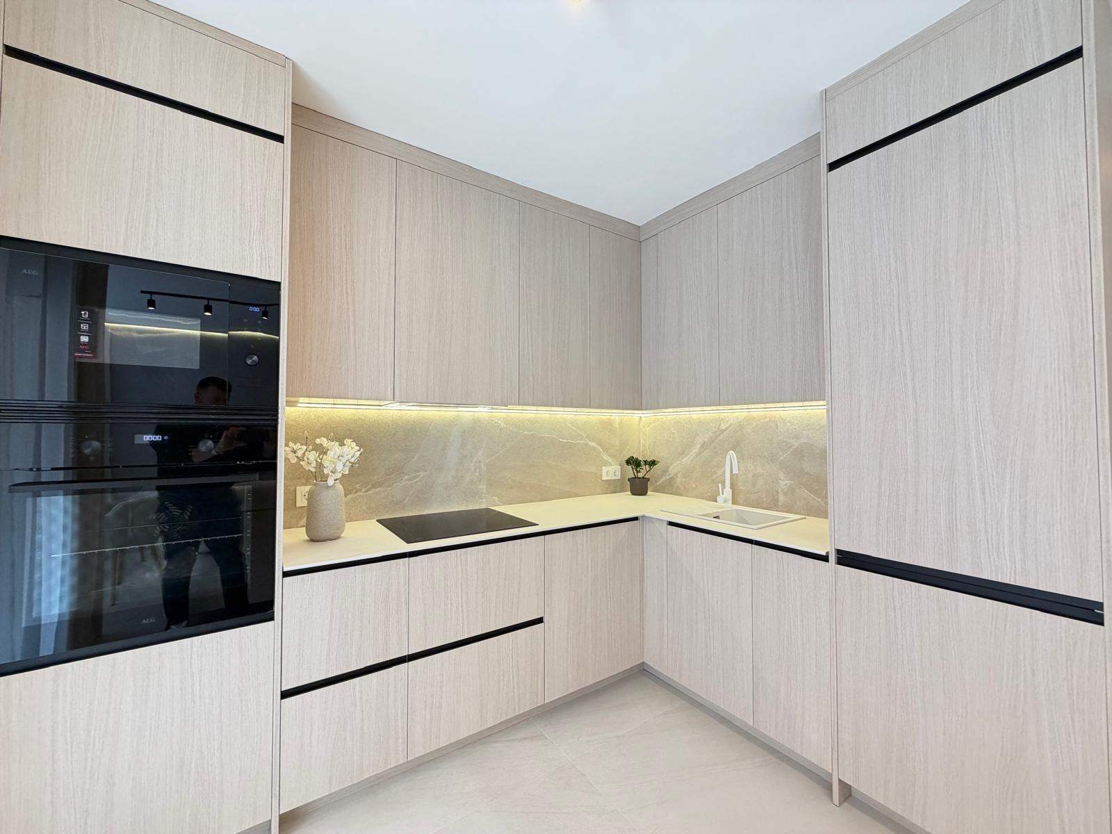 Terrace in apartment for sale in Torrevieja