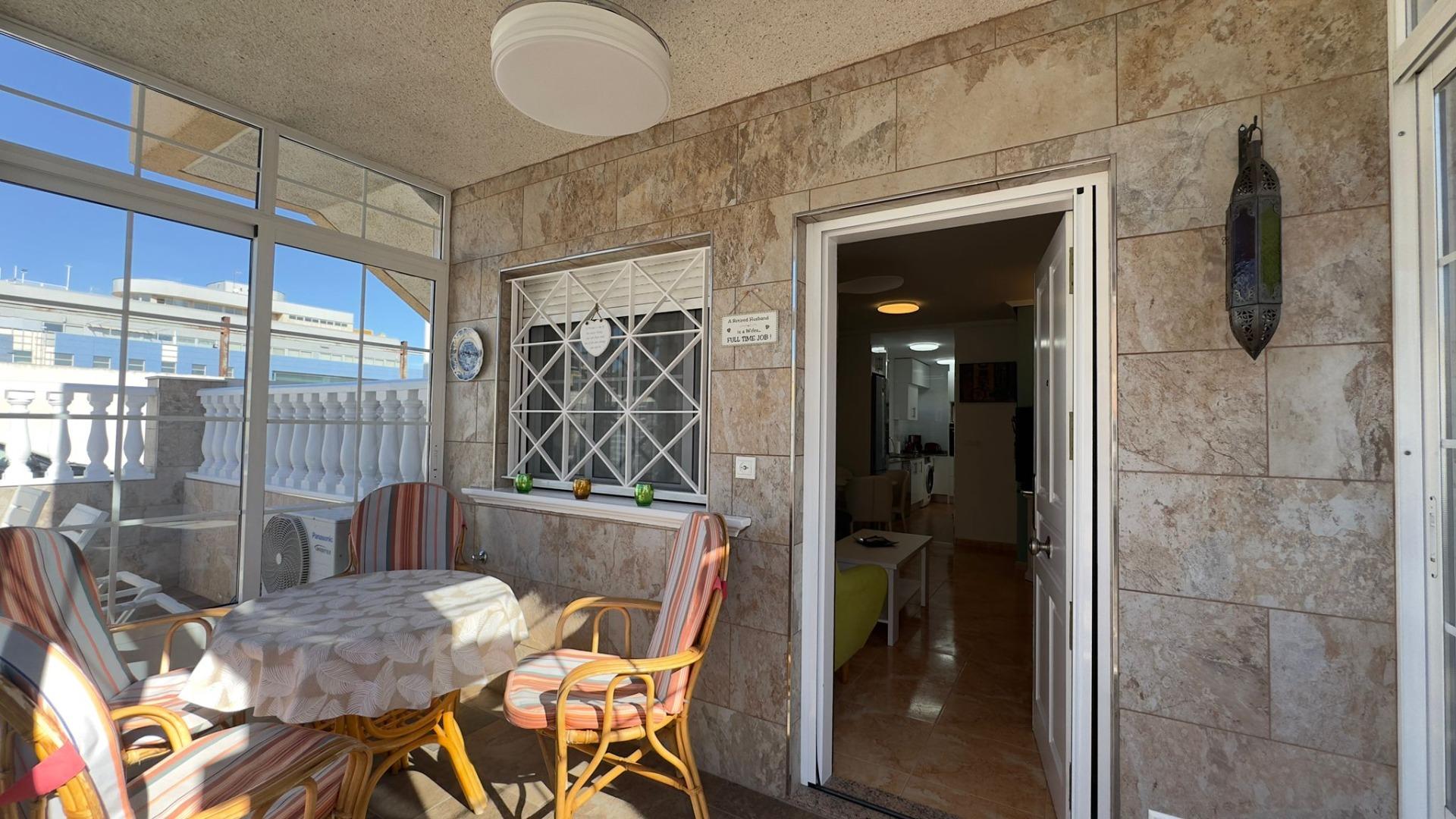 Bedroom in bungalow for sale in Torrevieja