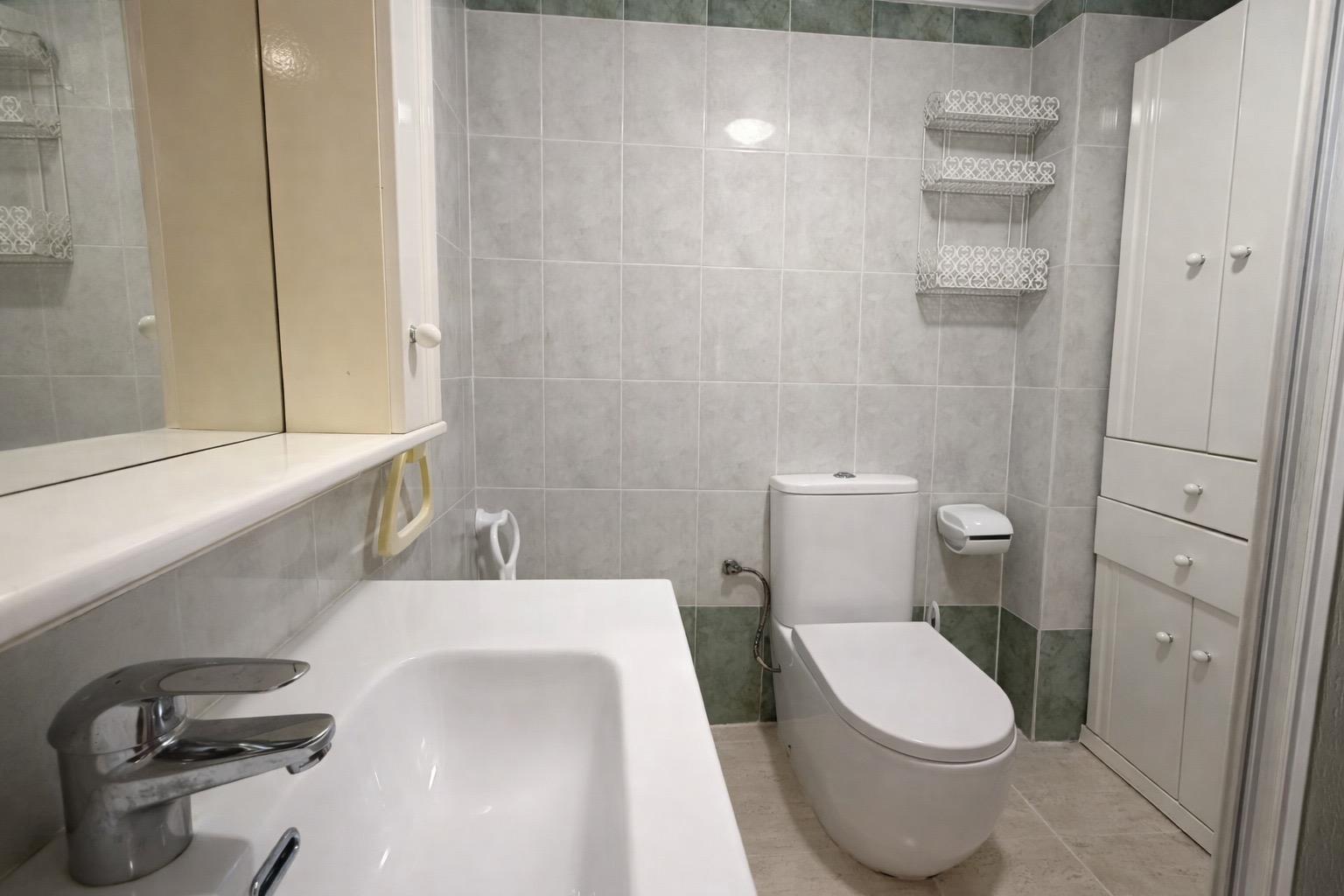 Dining area in apartment for sale in Torrevieja