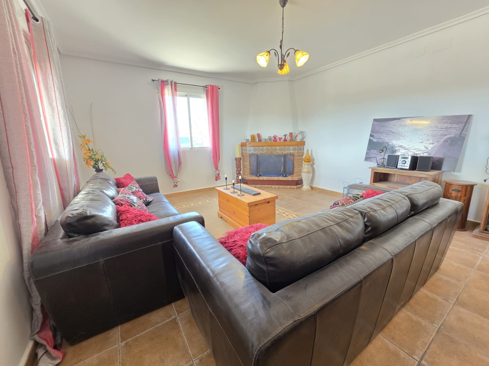 Villa com Piscina e Vista Deslumbrante entre Monóvar e Pinoso