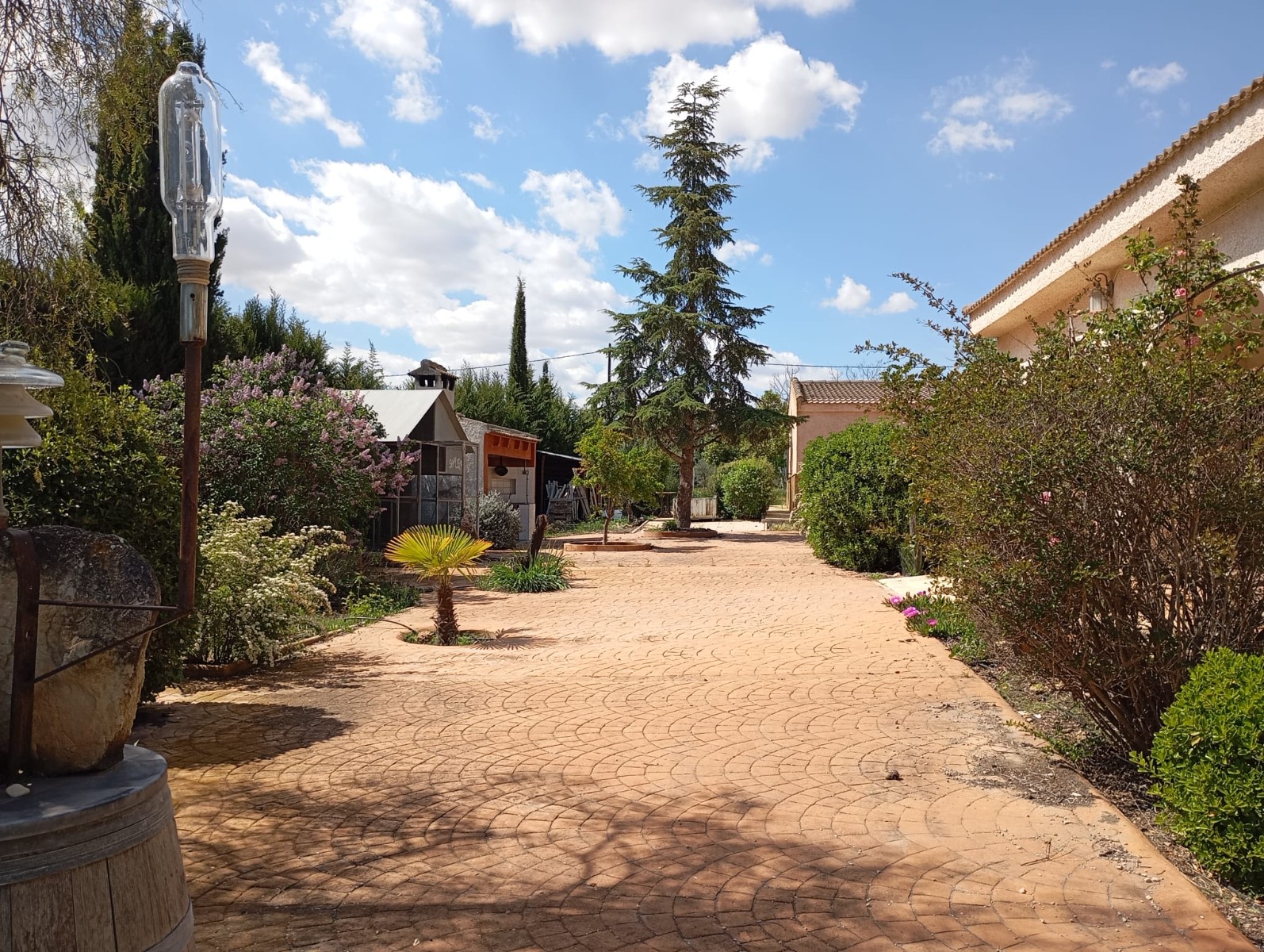Bathroom in villa for sale in Yecla